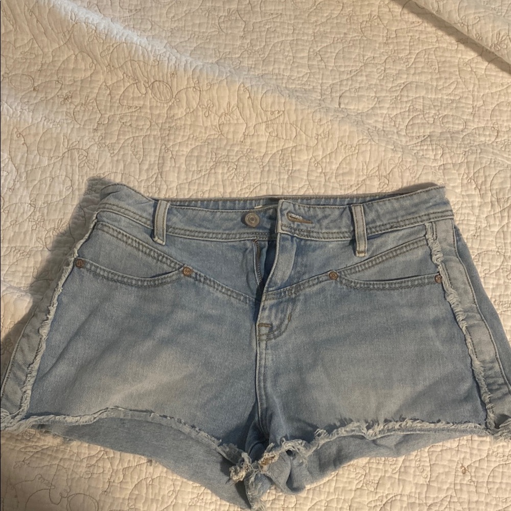 Shyanne Blue Jean Shorts Distressed Cut-Off Style